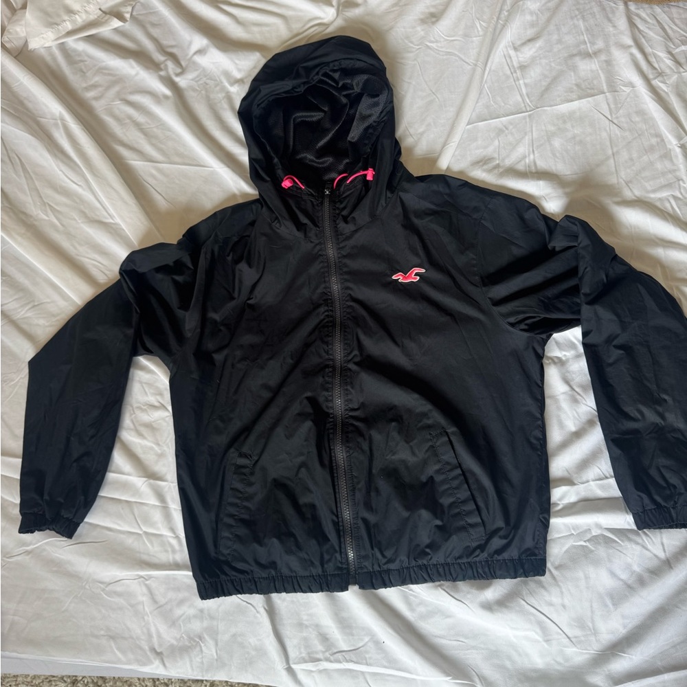 Hollister Windbreaker: Navy Blue, Pink drawstrings, runs small. Small-Medium fit